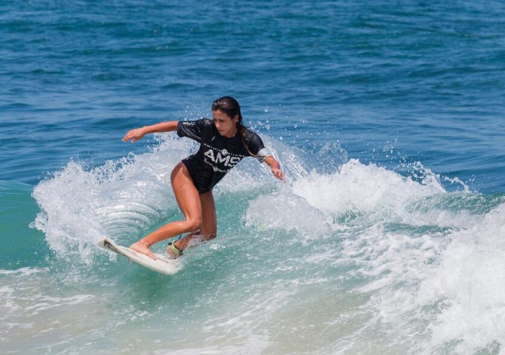 Cecilia González una surfer con mucha pasión